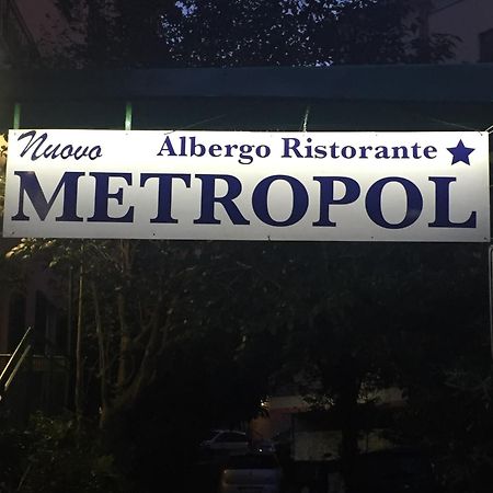 Hotel Nuovo Metropol ألبيسولا مارينا المظهر الخارجي الصورة